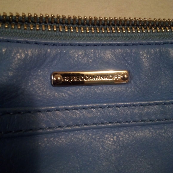 Rebecca Minkoff Baby Blue Periwinkle Avery Crossbody Bag - Picture 5 of 16